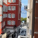 아파트호텔 Stresa Residence 4*