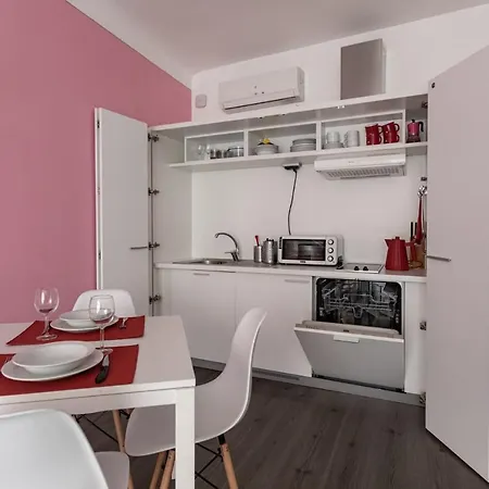 Stresa Residence Апарт-отель