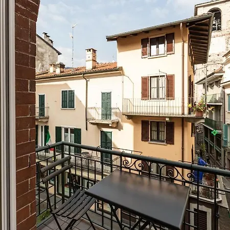 Stresa Residence ストレーザ